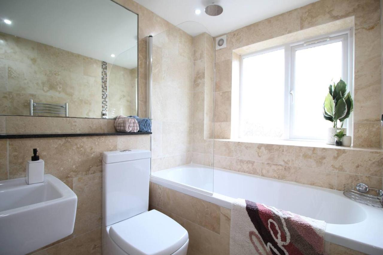 Pet Friendly, View, Parking, Golf Nearby * Bowness-on-Windermere